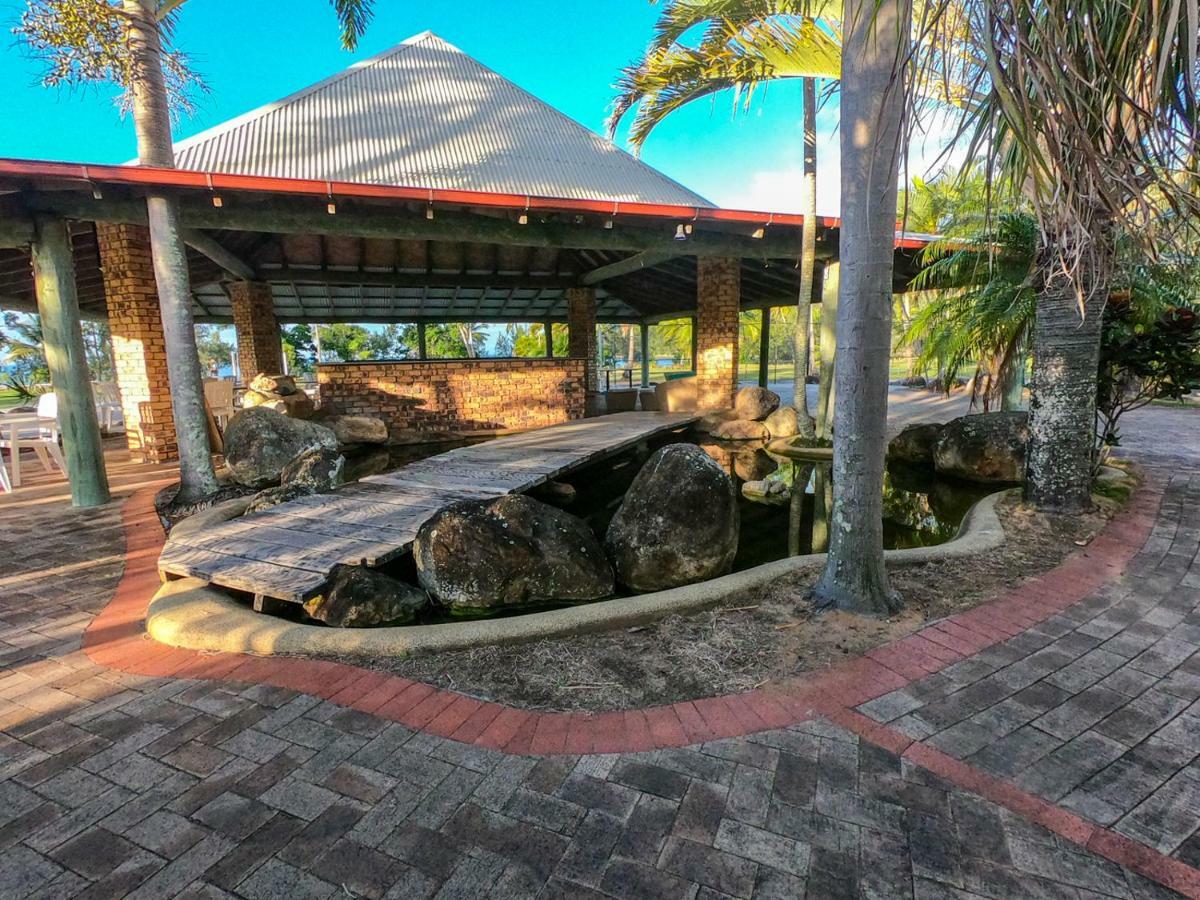 Halliday Bay Resort Seaforth Exterior photo